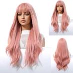 Pruik lang roze haar in lagen met grove slagen mod, Verzenden, Nieuw, Pruik of Haarverlenging