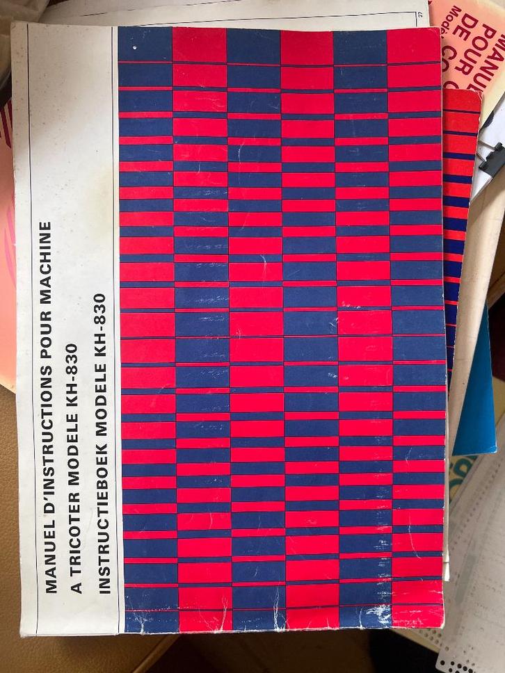 Handleiding instruktieboeken breimachines toebehoeren, Hobby en Vrije tijd, Breien en Haken, Gebruikt, Breien, Patroon of Boek