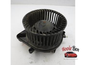 Kachel Ventilatiemotor van een Audi A4 beschikbaar voor biedingen