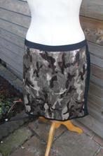 Rok zwart/ goud Marccain mt N6 (XL-44) vaste prijs, Kleding | Dames, Zwart, Maat 42/44 (L), Ophalen of Verzenden, Zo goed als nieuw