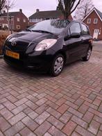 Toyota Yaris 1.3 16V Vvt-i 5DR 2007 Zwart, Auto's, Toyota, Voorwielaandrijving, 40 €/maand, 4 cilinders, 995 kg