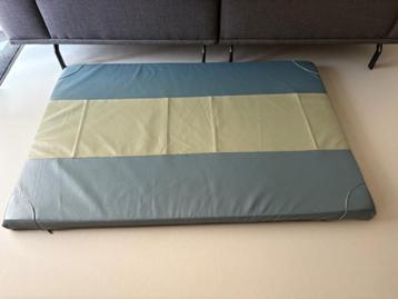 Vintage gymmat van leer in petrol /zeegroen 150 x 100 x 6 cm beschikbaar voor biedingen
