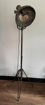 Industriële vloerlamp, Ophalen, Zo goed als nieuw, Metaal, 150 tot 200 cm