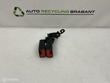 Gordelslot Midden achter  Audi A8 D4 ('10-'17) 4H0857739 beschikbaar voor biedingen