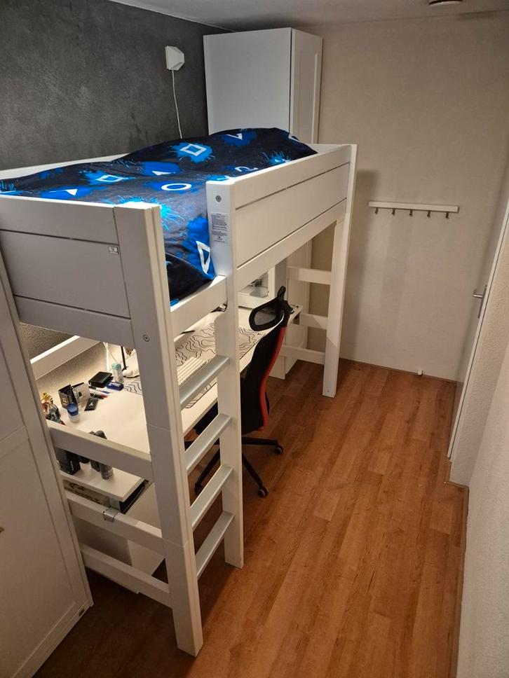 Lifetime Hoogslaper 90x200 met bureau en ladekast, Kinderen en Baby's, Kinderkamer | Stapelbedden en Hoogslapers, Zo goed als nieuw