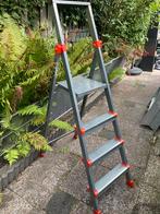 4 treden trapje, Doe-het-zelf en Verbouw, Ladders en Trappen, Ophalen, Zo goed als nieuw, Minder dan 2 meter