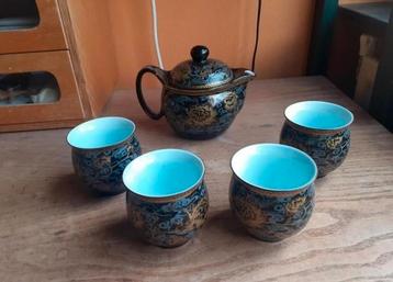 Jingdezhen stijl porseleinen theeset 4 kopjes en theepot beschikbaar voor biedingen