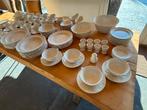Wedgewood Queens Plain servies 126 delig, Huis en Inrichting, Keuken | Servies, Ophalen, Gebruikt, Wedgwood, Porselein