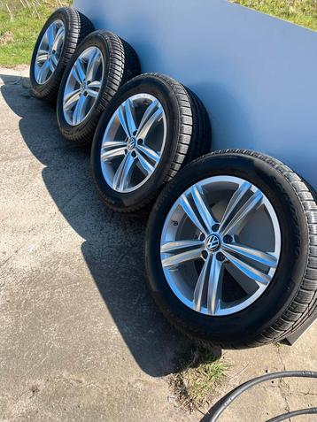 Org Volkswagen tiguan velgen Sebring 18 inch winterbanden  beschikbaar voor biedingen