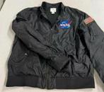 H&M Nasa jas jack bomberjack maat L pilotenjack ruimtevaart, Kleding | Heren, Maat 52/54 (L), Zwart, Ophalen of Verzenden, A
