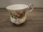 Royal Albert moss rose theekopje, Ophalen of Verzenden