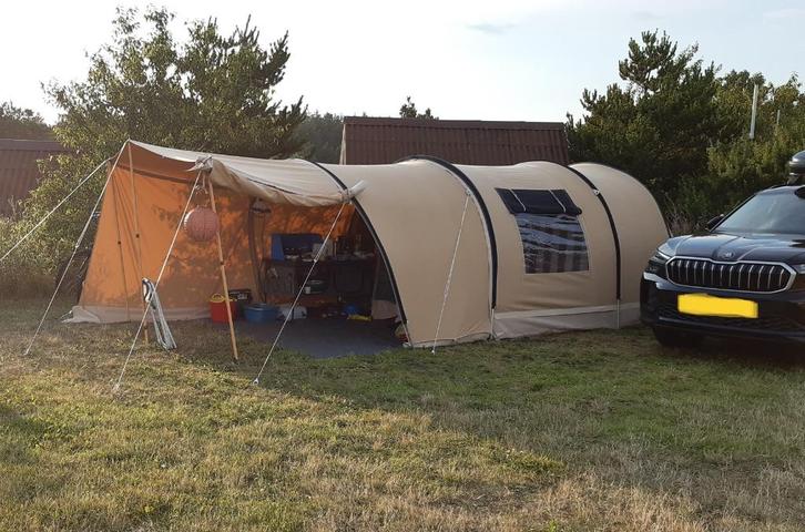Karsten Opera 2400 met Combiluifel, Caravans en Kamperen, Tenten, tot en met 4, Zo goed als nieuw, Ophalen