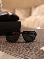Originele Prada Zonnebril - Bon Aanwezig, Overige merken, Gebruikt, Zonnebril, Zwart