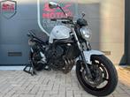 YAMAHA FZ6 Parelmoer wit Leovince, Motoren, Motoren | Yamaha, 4 cilinders, Bedrijf, Meer dan 35 kW, 600 cc