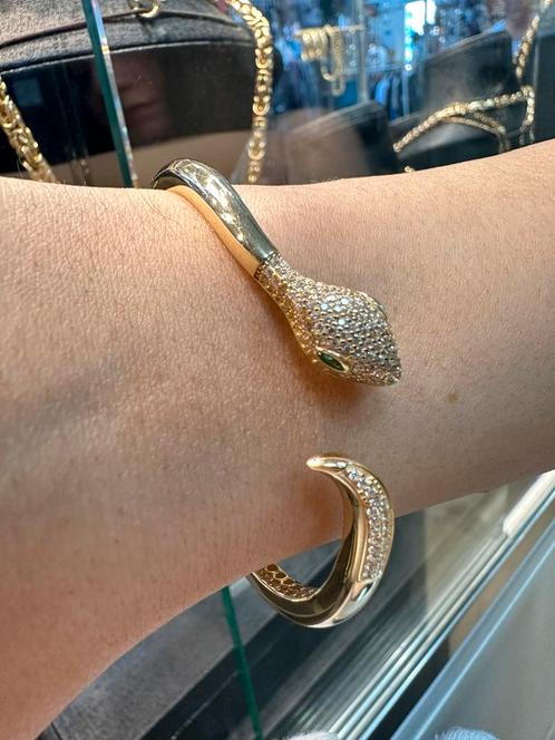14k gouden Slangen armband met smaragd, Sieraden, Tassen en Uiterlijk, Armbanden, Ophalen of Verzenden