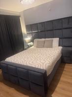 Boxspring suede 180x200, Huis en Inrichting, Ophalen of Verzenden, Zo goed als nieuw, Tweepersoons, 180 cm