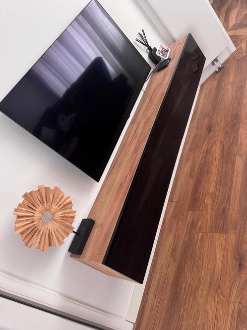 Tv-meubel KINGSTON 210 cm gouden eik/hoogglans zwart, Huis en Inrichting, Kasten | Televisiemeubels, Zo goed als nieuw, Minder dan 100 cm