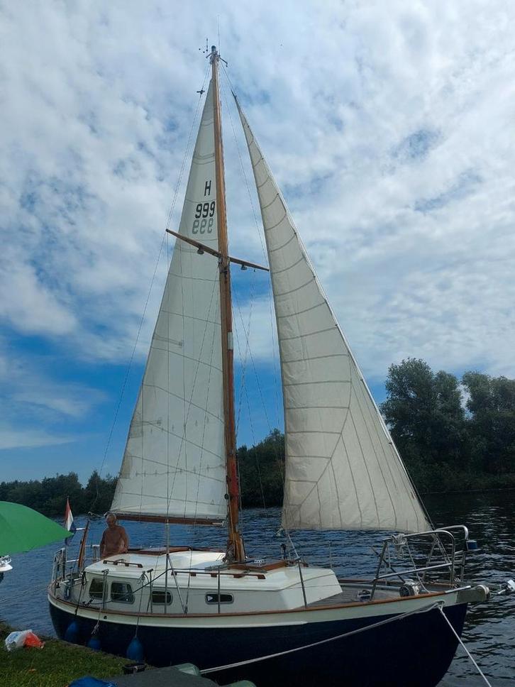J schokker grootzeil, diverse voorzeilen en stormzeilen, Watersport en Boten, Kajuitzeilboten en Zeiljachten, Gebruikt, Polyester