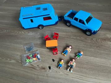 Playmobil Auto met Caravan beschikbaar voor biedingen