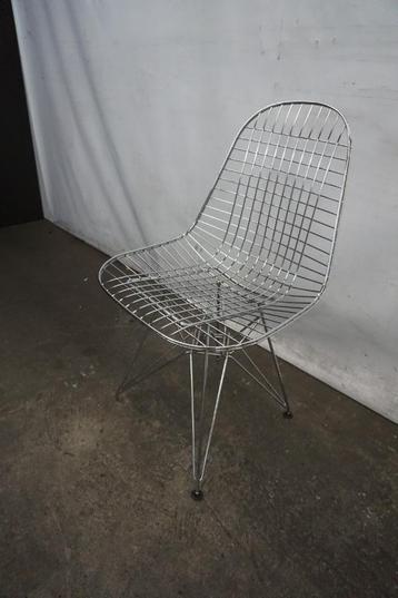 Vitra Eames Wire chair DKR stoel beschikbaar voor biedingen