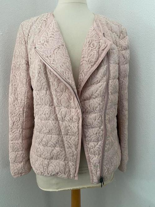 MARC CAIN jas met dons mt N5 40-42, Kleding | Dames, Jassen | Winter, Zo goed als nieuw, Maat 38/40 (M), Roze, Ophalen of Verzenden
