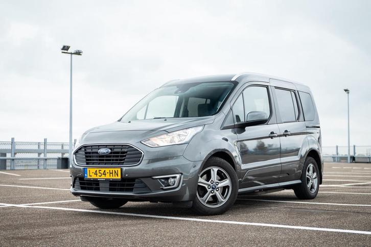Ford Tourneo Connect 2019 | Rolstoeltoegang, Auto's, Ford, Particulier, Tourneo Connect, Aangepast voor mindervaliden, ABS, Achteruitrijcamera