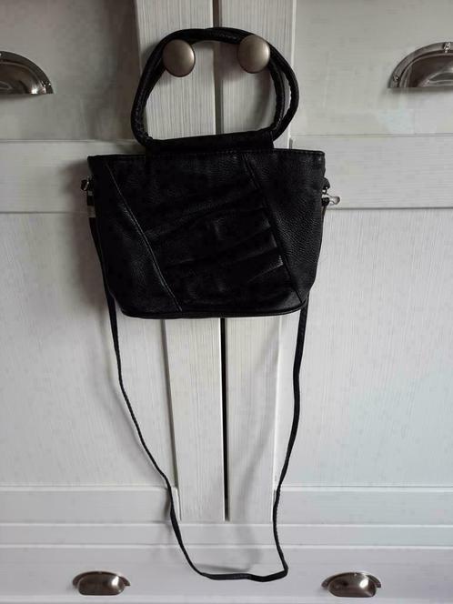 NIEUW! Zwart Klein Mini Tasje Handtasje Schoudertasje, Sieraden, Tassen en Uiterlijk, Tassen | Damestassen, Nieuw, Handtas, Zwart