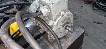 Electromotor krachtstroom beschikbaar voor biedingen