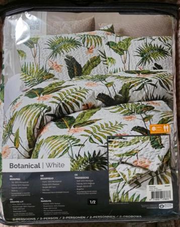 Dream House Botanical White Bedsprei beschikbaar voor biedingen