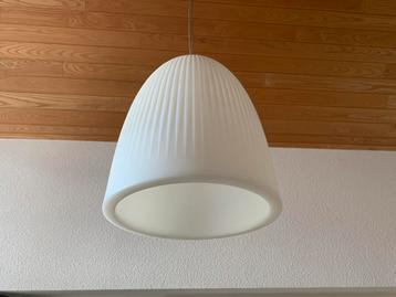 Hele grote hanglamp beschikbaar voor biedingen
