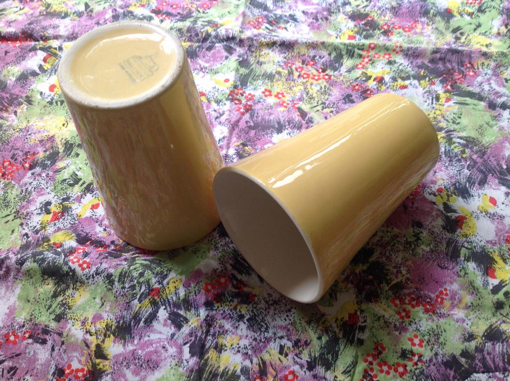 2 Regout bekers, Ophalen of Verzenden