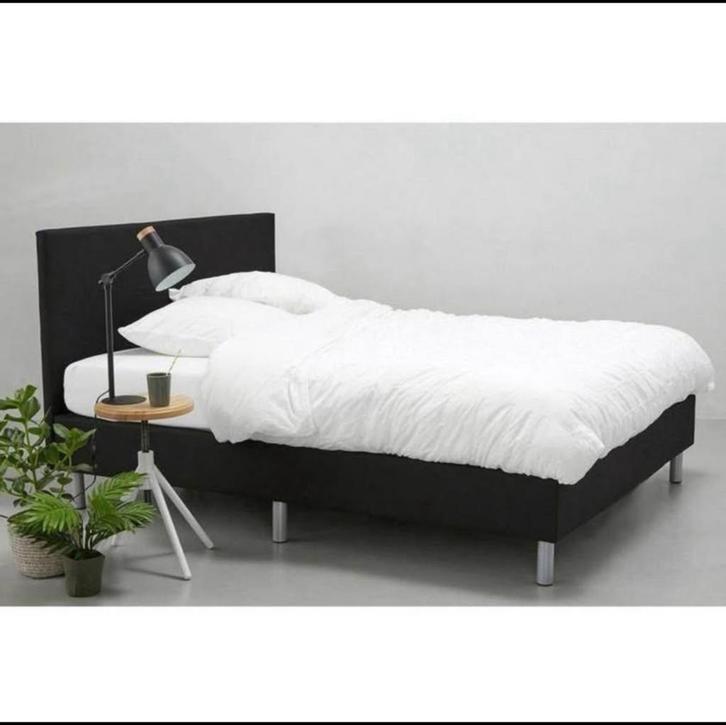 Wehkamp Larvik Boxspring 120x200 cm - Zwart, Huis en Inrichting, Slaapkamer | Bedden, Zo goed als nieuw, Twijfelaar, 120 cm, 200 cm
