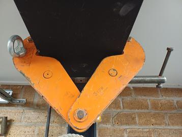 Balkenklem 3 ton voor 80 tot 320mm beschikbaar voor biedingen