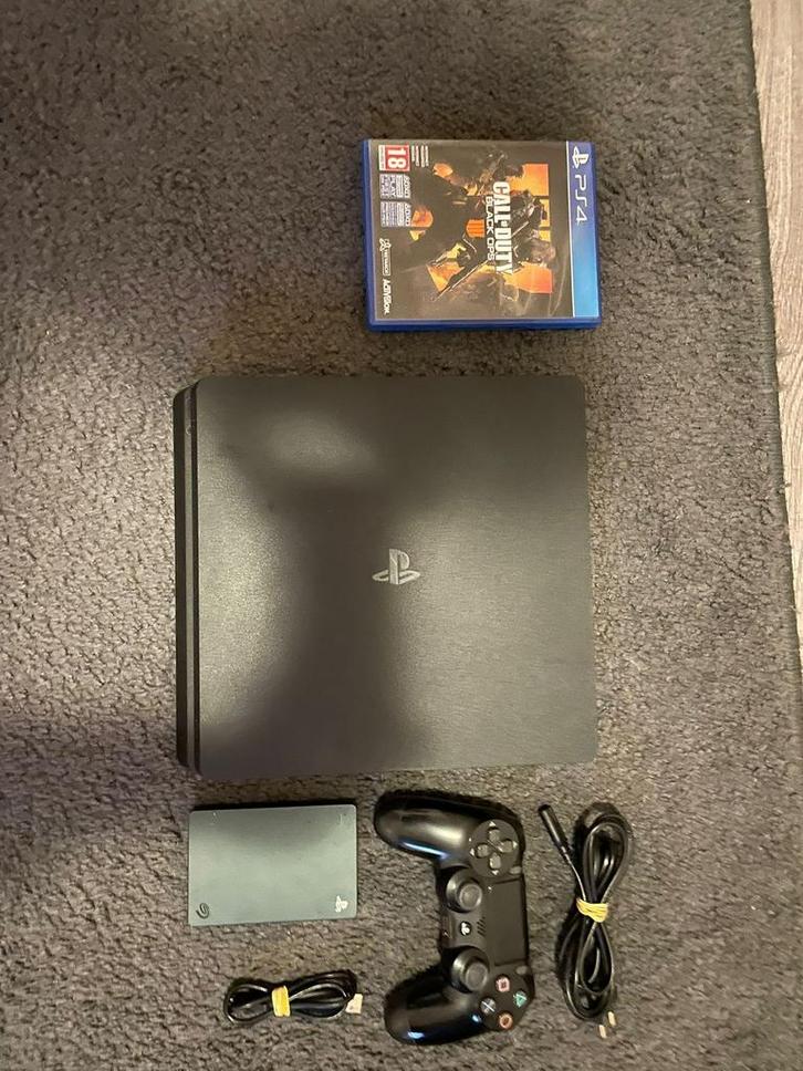 Sony Playstation 4 slim, Spelcomputers en Games, Spelcomputers | Sony PlayStation 4, Zo goed als nieuw, Slim, Met 1 controller