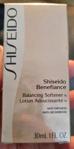 Shiseido Benefiance Balancing softener 30 ml, Sieraden, Tassen en Uiterlijk, Uiterlijk | Gezichtsverzorging, Gehele gezicht, Ophalen of Verzenden
