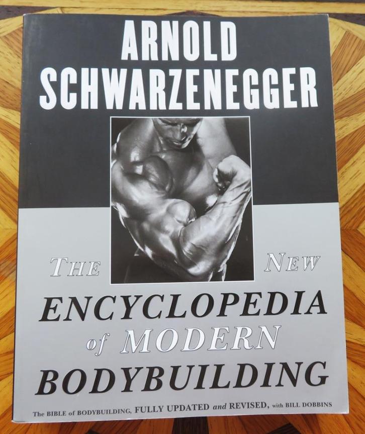 ARNOLD SCHWARZENEGGER - Encyclopedia Modern Bodybuilding, Boeken, Sportboeken, Zo goed als nieuw, Overige sporten, Verzenden