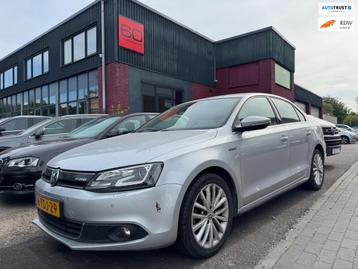 Volkswagen Jetta 1.4 TSI Hybrid Highline LEES TEKST ! Schade beschikbaar voor biedingen