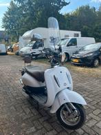 Scooter Fosti Grande Retro, Fietsen en Brommers, Snorfietsen en Snorscooters, Ophalen, Zo goed als nieuw, Overige merken