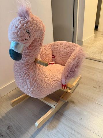 Flamingo hobbelpaard beschikbaar voor biedingen