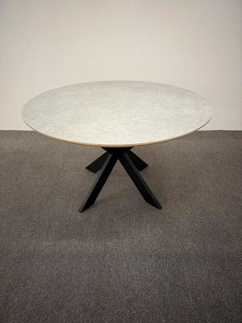 Ronde eettafel HPL lichtgrijs marmer 130cm, Huis en Inrichting, Tafels | Eettafels, Zo goed als nieuw, 100 tot 150 cm, 100 tot 150 cm
