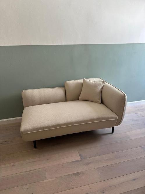 Linkszijdige chaise longue bouclé lichtbeige, Huis en Inrichting, Banken | Sofa's en Chaises Longues, Zo goed als nieuw, Tweepersoons