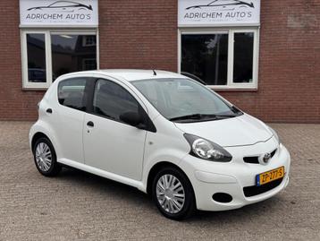 Toyota Aygo 1.0-12V Access Nw APK beschikbaar voor biedingen