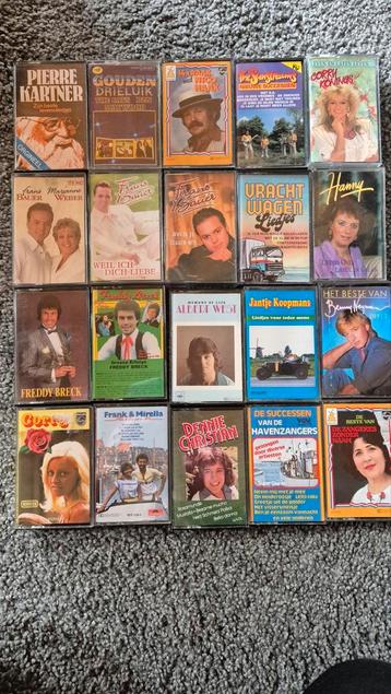 20 cassettes  meest Nederlands talige muziek  beschikbaar voor biedingen
