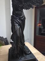 Bronzen beeld van Nikè van Samothrace gestempeld., Antiek en Kunst, Antiek | Koper en Brons, Ophalen, Brons