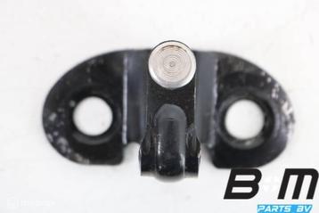 Slotplaat onder achterdeur VW Caddy 2K 2K0827512 beschikbaar voor biedingen