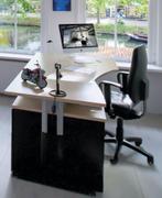 Bureau, Ophalen, In hoogte verstelbaar, Zo goed als nieuw, Bureau