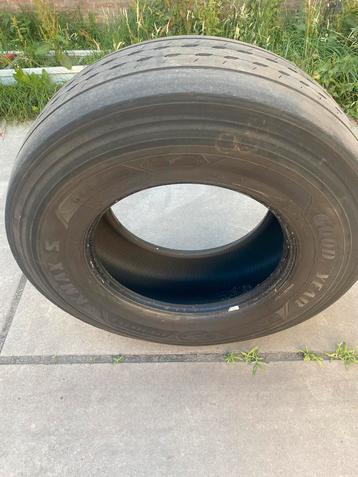 Good year kmax 385/65R 22.5 beschikbaar voor biedingen