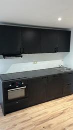 Keuken zwart compleet vaatwasser oven inductie koelkast, Huis en Inrichting, Keuken | Complete keukens, Ophalen, Gebruikt, Overige materialen