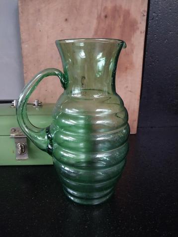 oma's vintage glazen groene kan / waterkan beschikbaar voor biedingen