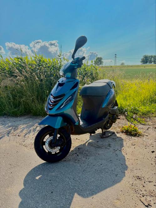 Piaggio Zip 4T (2011) – Loopt goed – 13.465 km, Fietsen en Brommers, Scooters | Piaggio, Zo goed als nieuw, Zip, Maximaal 45 km/u